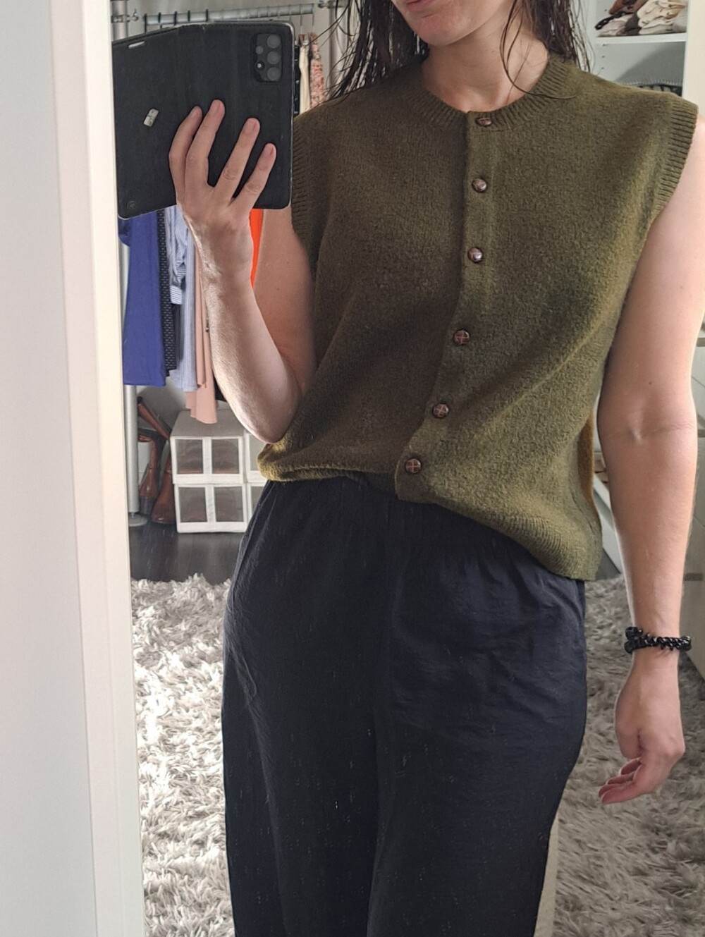 knitted vest by Icone